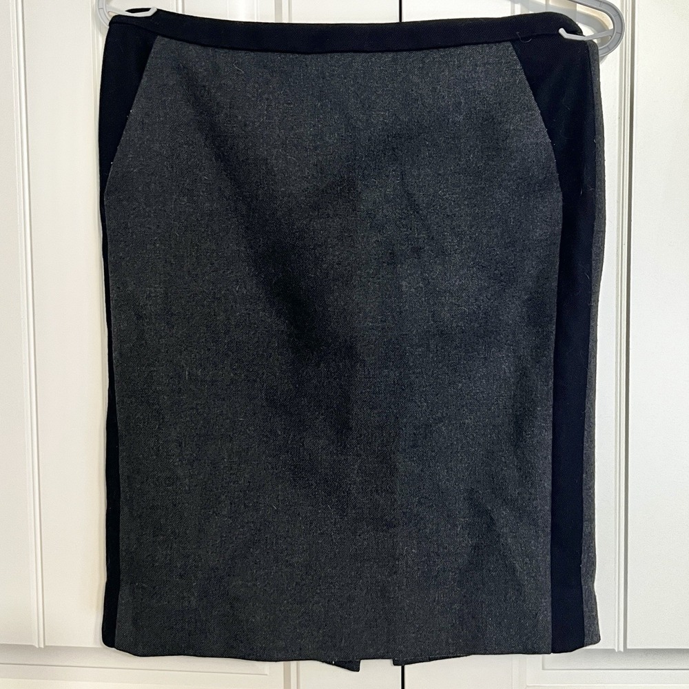 J Crew Women's No 2 Pencil Skirt Thick 100 % Wool Gray Lined Navy Blue Sz 12